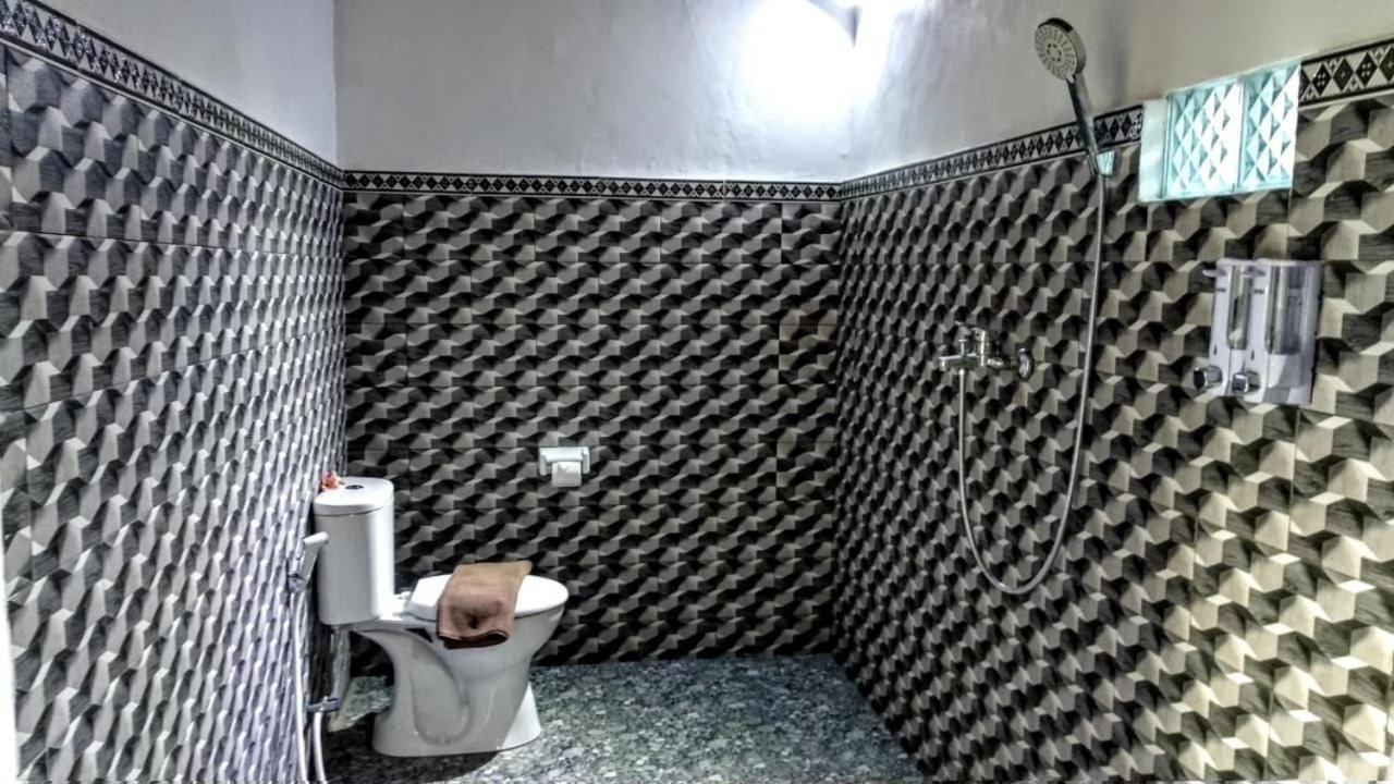 Toyapakeh Vina Bungalow מראה חיצוני תמונה